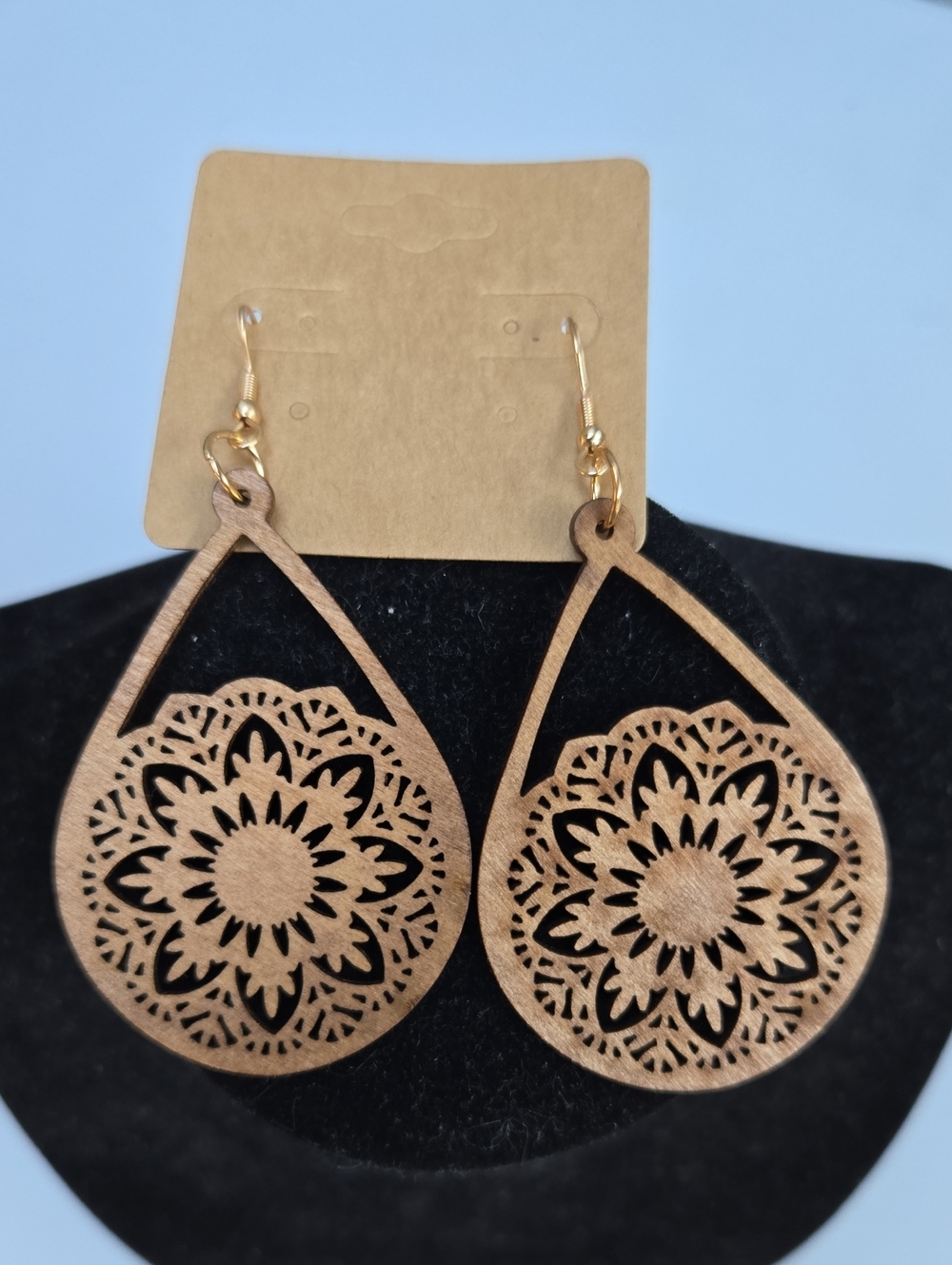 Wooden Teardrop Filigree Earrings